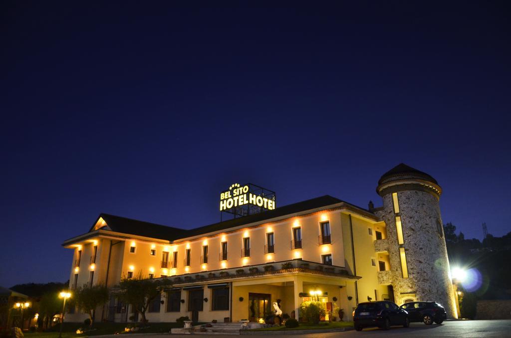Bel Sito Hotel Due Torri Manocalzati Экстерьер фото