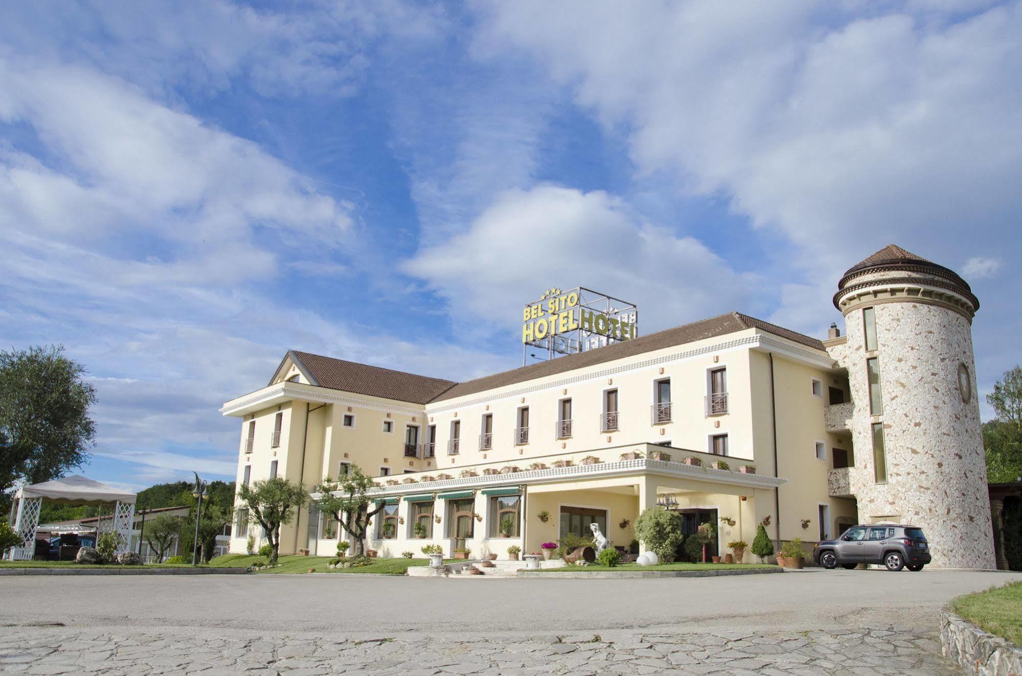 Bel Sito Hotel Due Torri Manocalzati Экстерьер фото